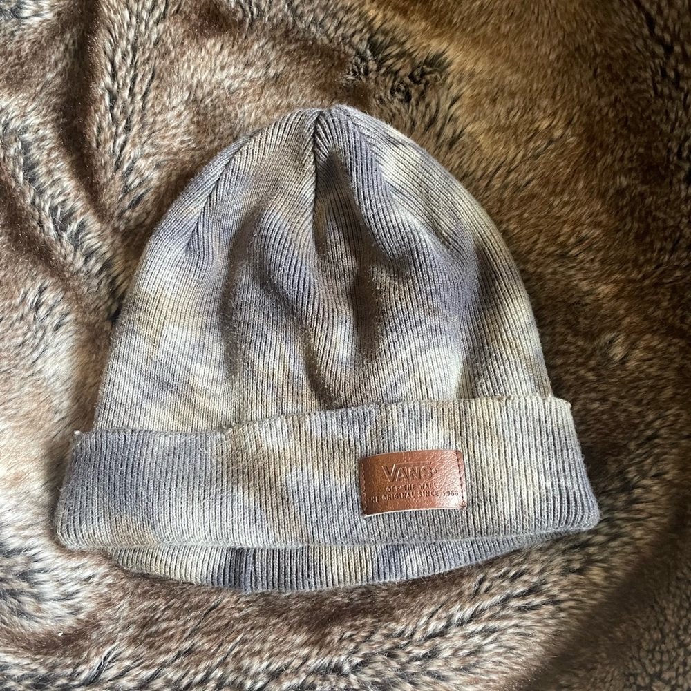 Vans tie dye beanie